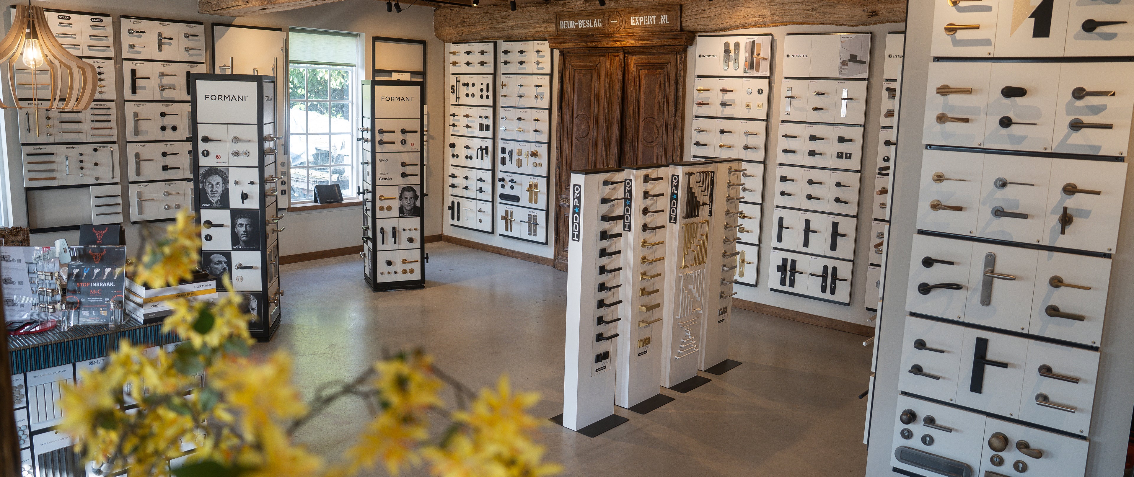 slider image 1621243260e1af0c20-0