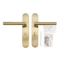 Griff Meister Cornisa Türgriff auf ovaler Rosette, Bad/WC 6 3/8, Champagner PVD